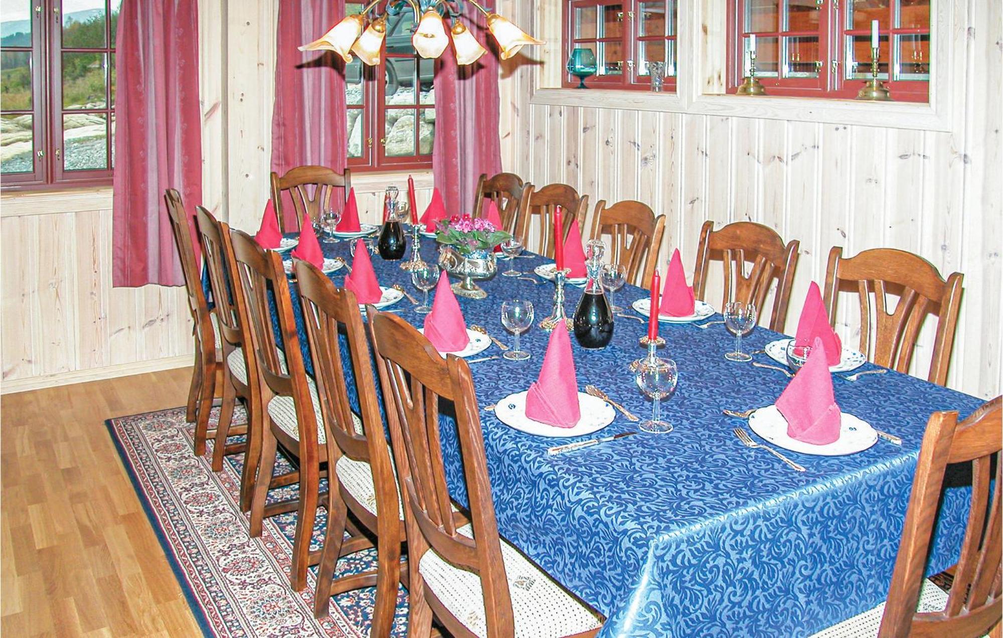 Beautiful Home In Sogndal With House Sea View Svidalen Exterior foto